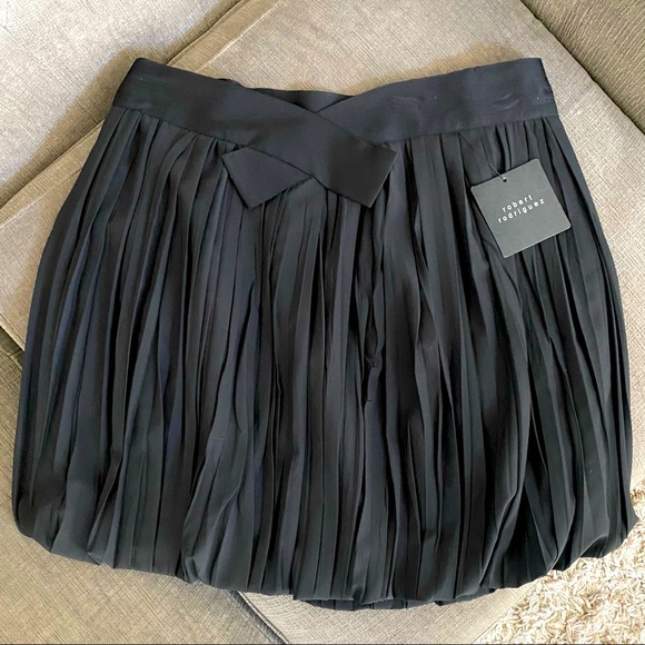 Robert Rodríguez Black Pleated Skirt- NWT - Picture 2 of 8
